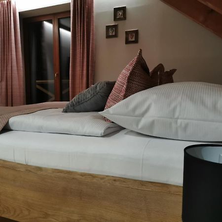 Hotel Koliba Na Vrsku Bytca Exteriér fotografie