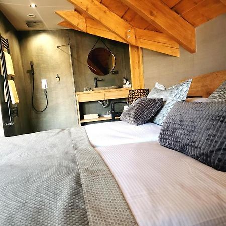 Hotel Koliba Na Vrsku Bytca Exteriér fotografie