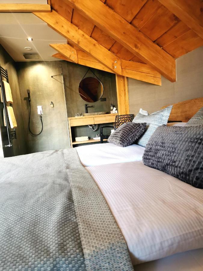 Hotel Koliba Na Vrsku Bytca Exteriér fotografie