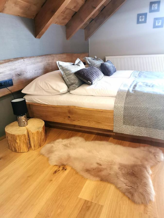 Hotel Koliba Na Vrsku Bytca Exteriér fotografie